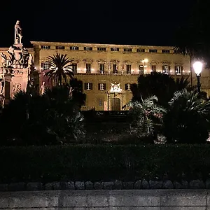 Hola Cathedral House Palermo