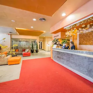 3* Ξενοδοχείο Athenaeum