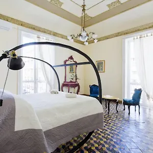 2* Гостевой дом Artisan Maison